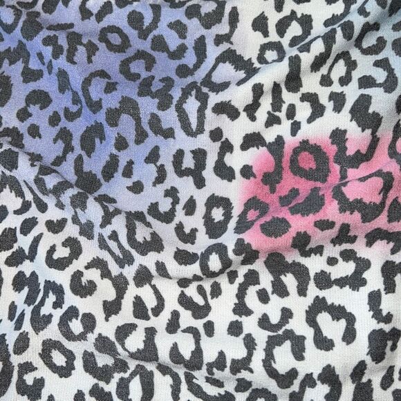 CHASER Super Soft Leopard Sweater Sweatshirt Ribbed Collar Cuffs Hem Size S NWT - Picture 7 of 9